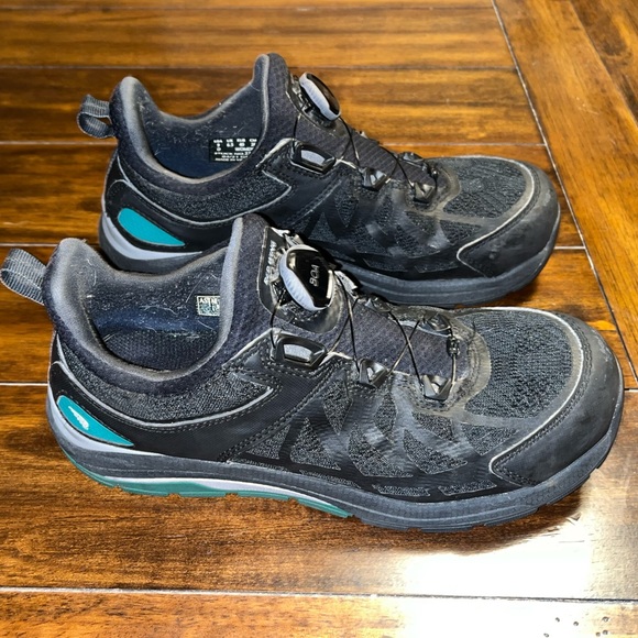 REDWING ATHLETICS WOMEN'S SAFETY TOE ATHLETIC WORK SHOE - Picture 2 of 8